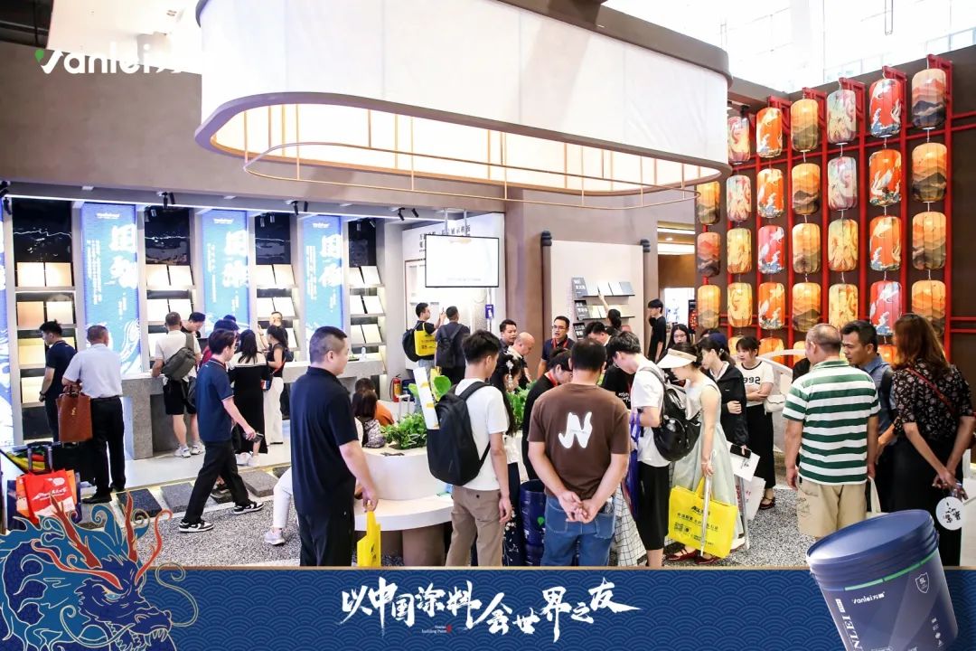七年蟬聯(lián)展館人氣王！萬(wàn)磊涂料，以中國(guó)涂料，會(huì)世界之友