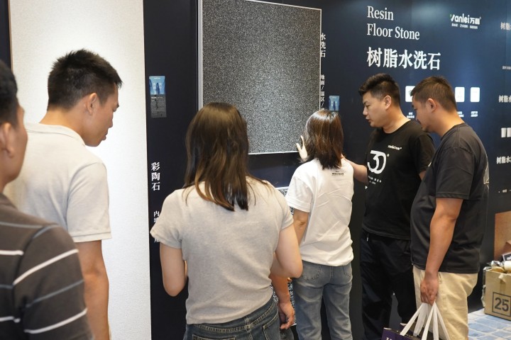 一場發(fā)布會，一場千人狂歡嘉年華 | 2025萬磊廣佛千人行完滿成功